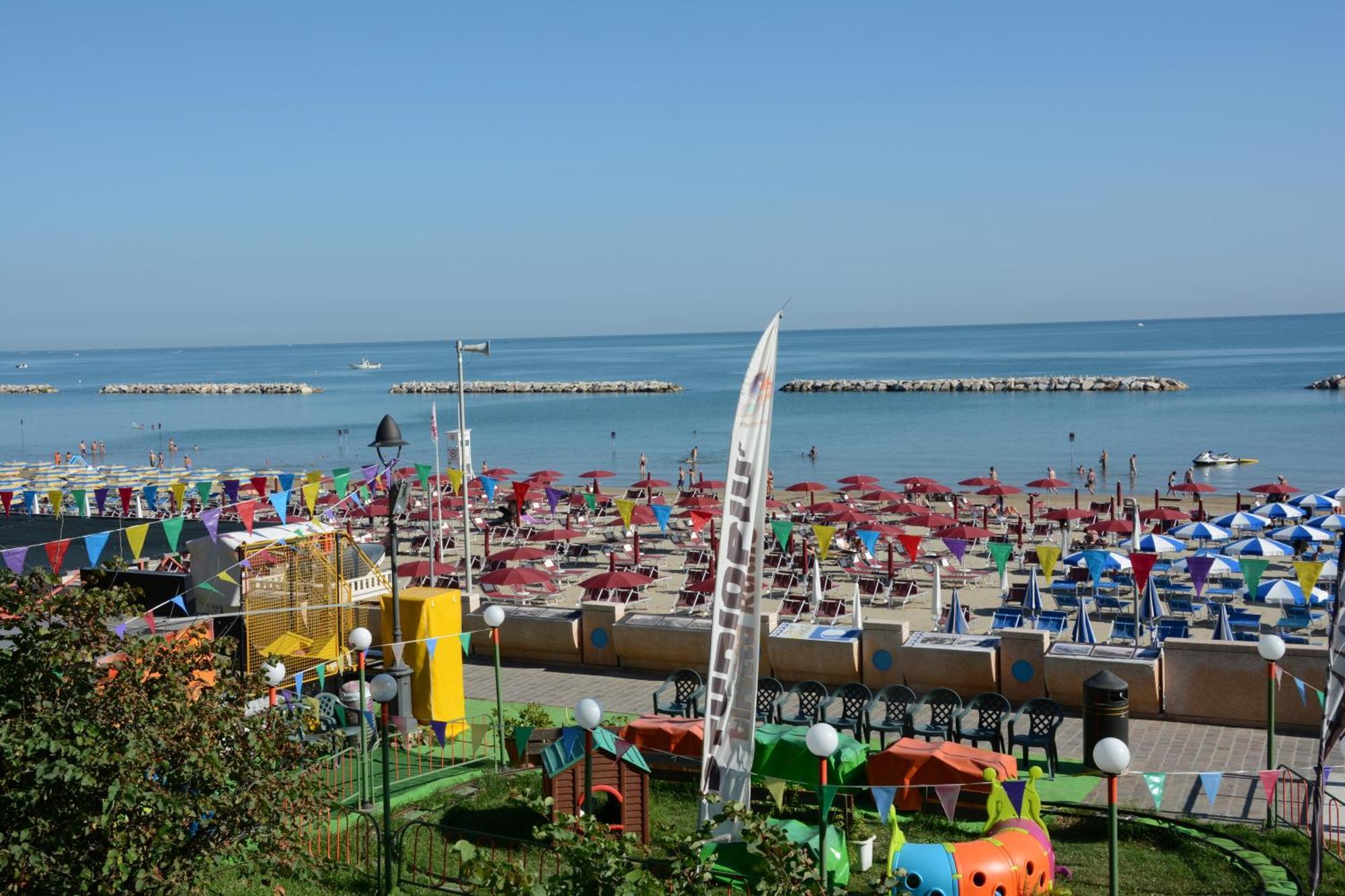 Graziella Residence Appartamenti Gabicce Mare Zewnętrze zdjęcie