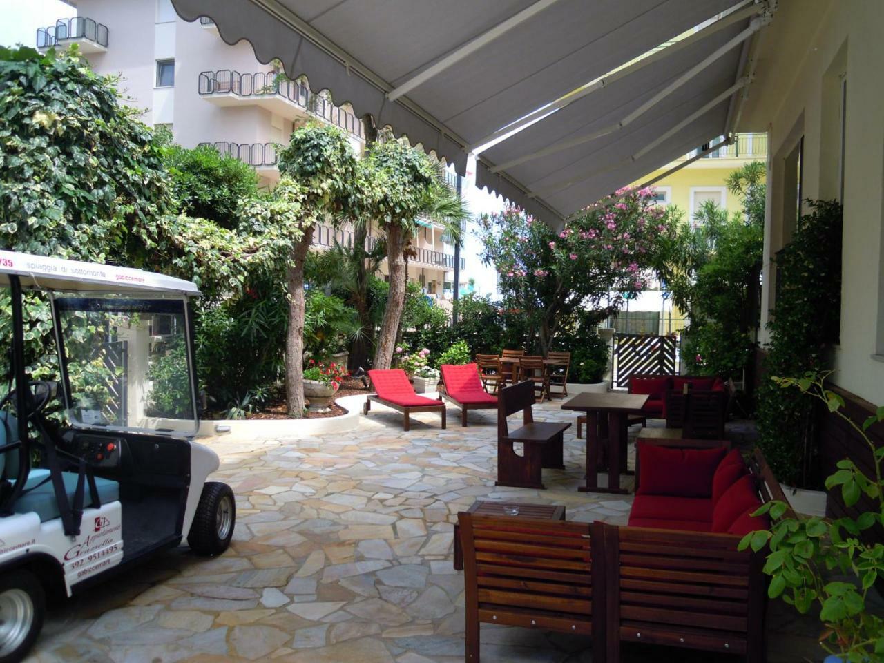 Graziella Residence Appartamenti Gabicce Mare Zewnętrze zdjęcie