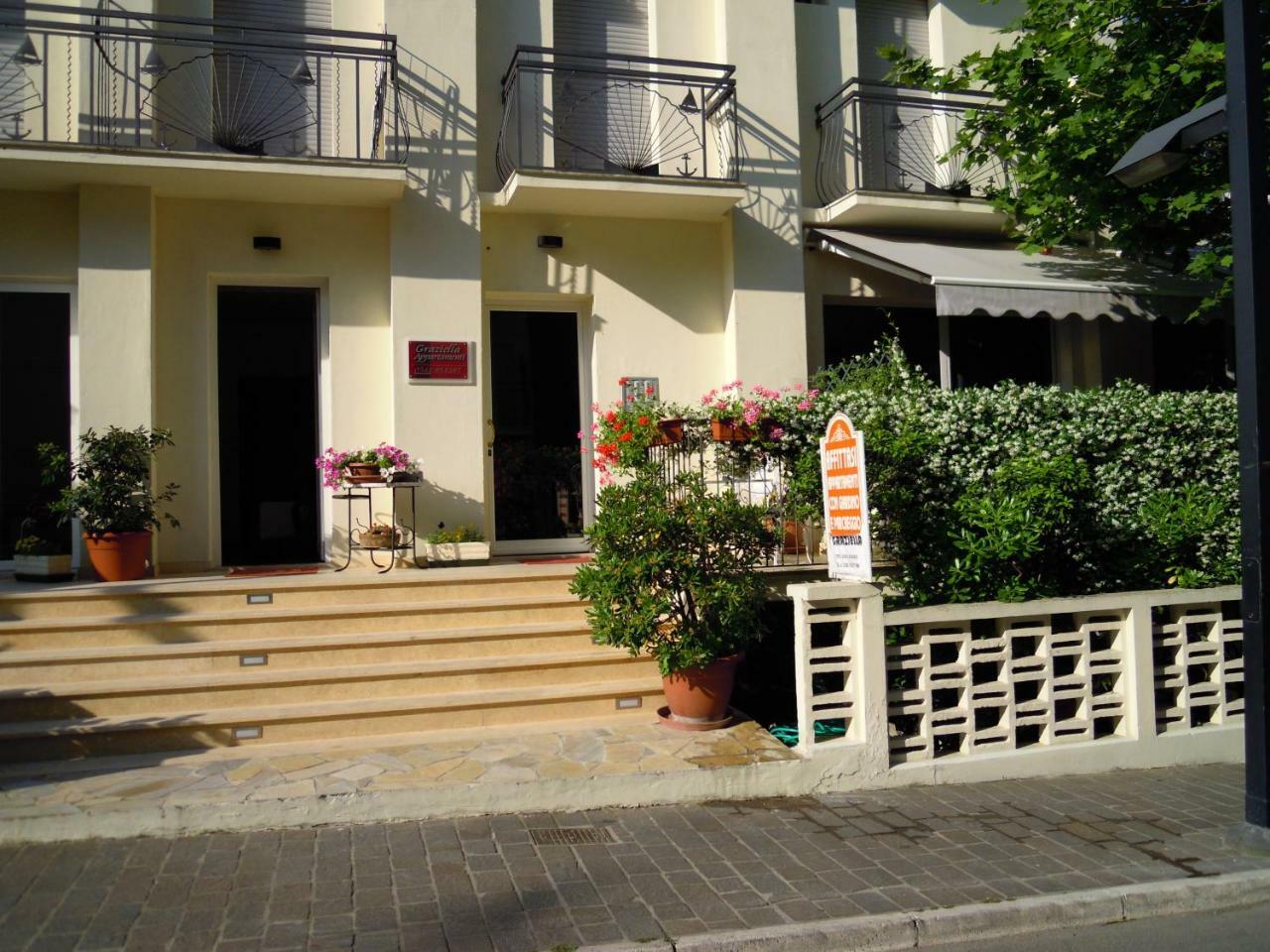 Graziella Residence Appartamenti Gabicce Mare Zewnętrze zdjęcie