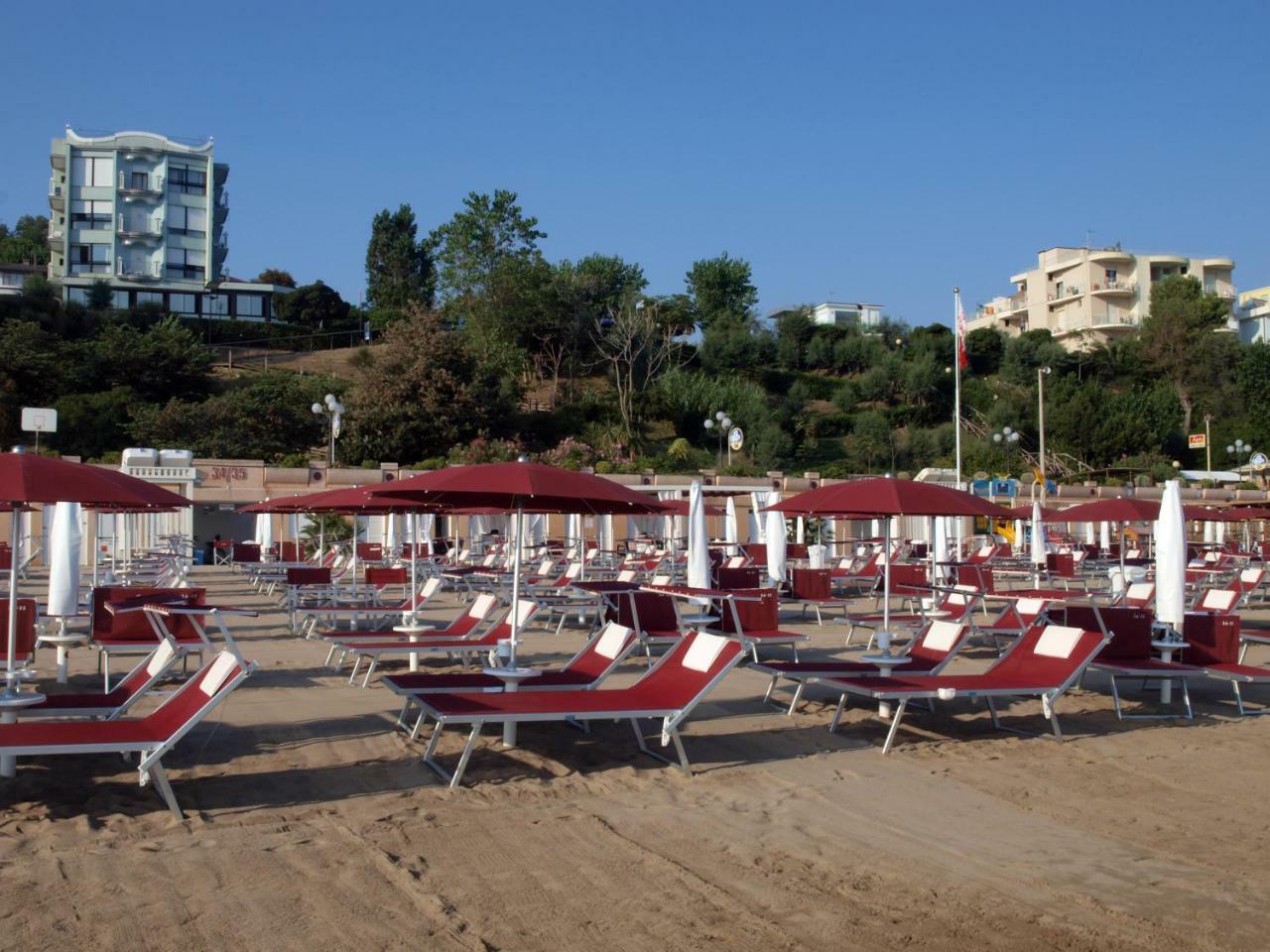 Graziella Residence Appartamenti Gabicce Mare Zewnętrze zdjęcie